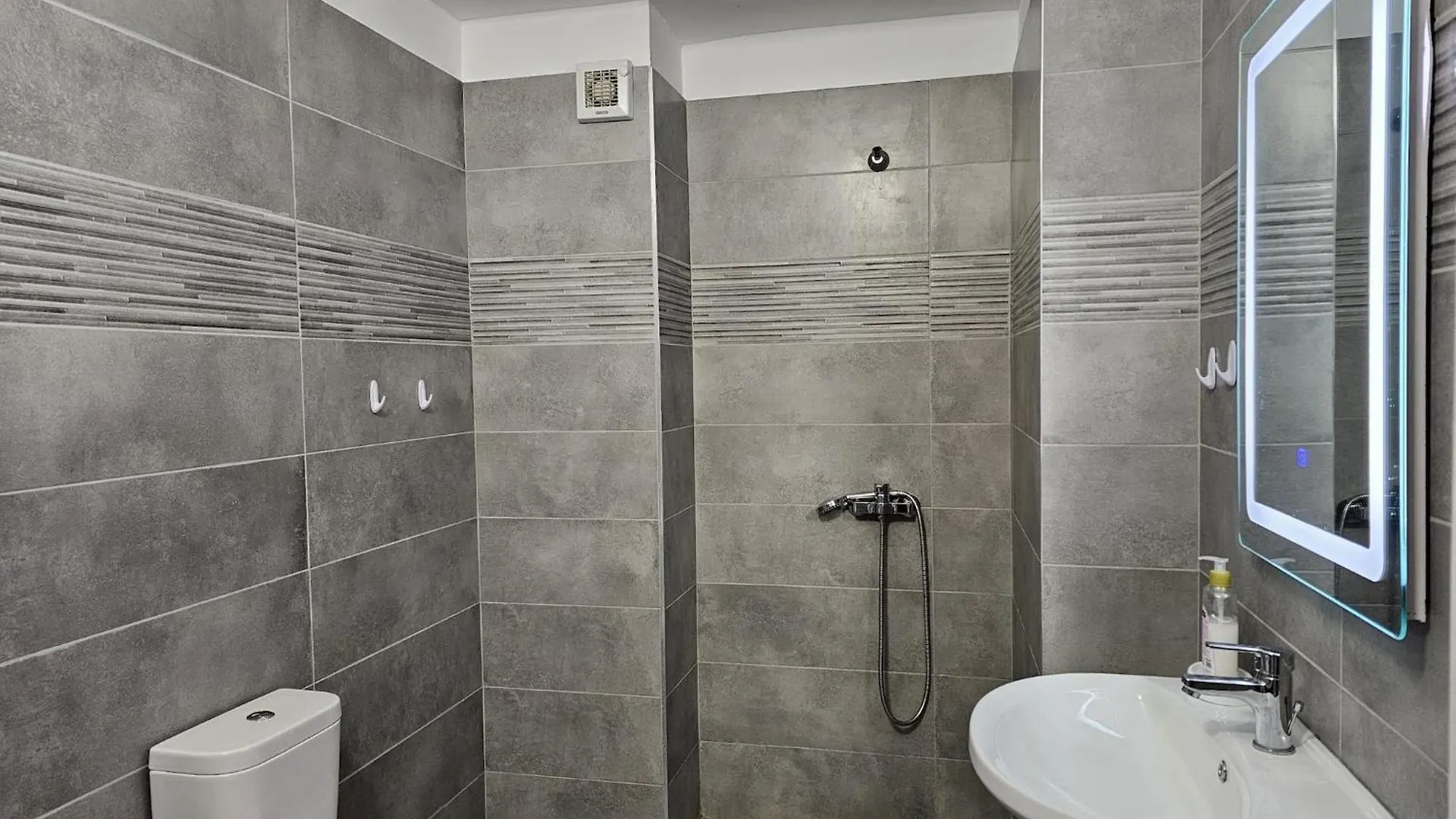 Coastal Apartment Near Saranda Beach 0*, Sarandë